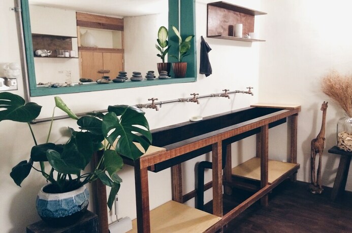 Imagen de los interiores del Hotel Altrove House - Hostel. Foto 29