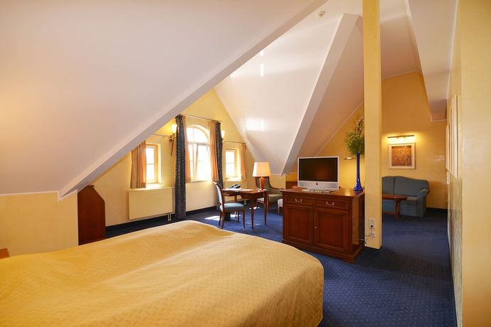 Imagen de la habitación del Hotel Altstadt Br&auml;u Wirt. Foto 6