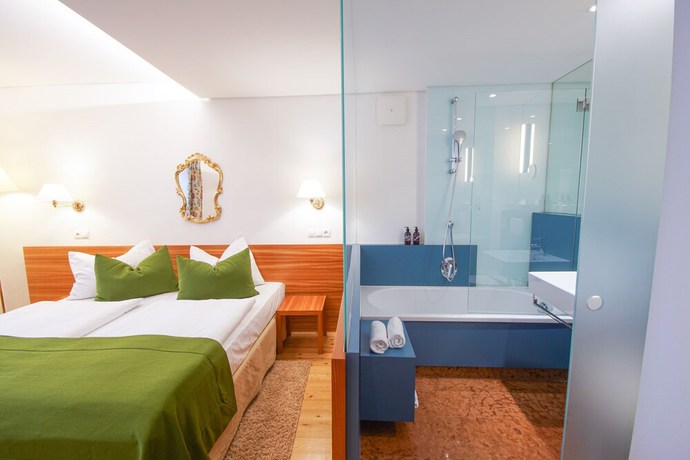 Imagen de la habitación del Hotel Altstadt Wolf. Foto 4