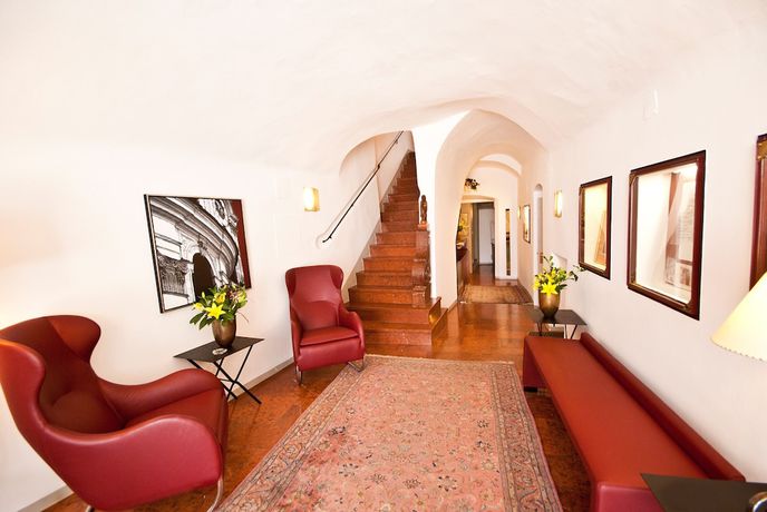 Imagen de los interiores del Hotel Altstadt Wolf. Foto 18