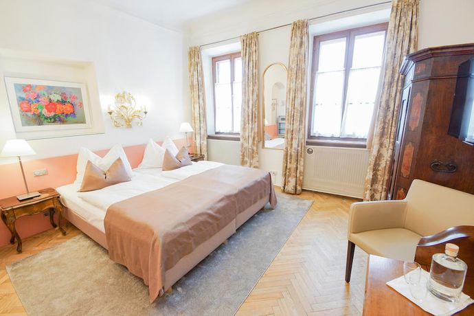 Imagen de la habitación del Hotel Altstadt Wolf. Foto 9