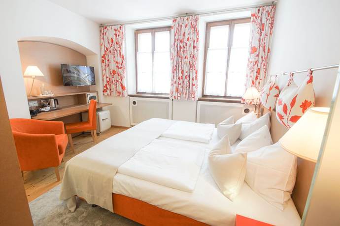 Imagen de la habitación del Hotel Altstadt Wolf. Foto 15
