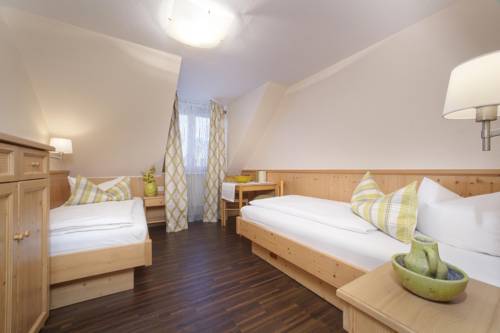 Imagen de la habitación del Hotel Altstadt-Hotel Zum Hechten. Foto 4