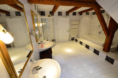 Imagen de la habitación del Hotel Altstadthotel Kramer. Foto 3