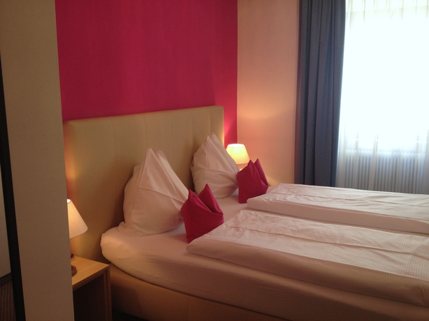 Imagen de la habitación del Hotel Altstadthotel Weisse Taube. Foto 5
