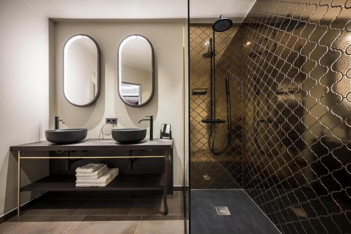 Imagen de la habitación del Hotel Altstadthotel Weisses Kreuz. Foto 6