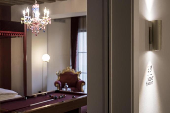 Imagen de la habitación del Hotel Altstadthotel Weisses Kreuz. Foto 7