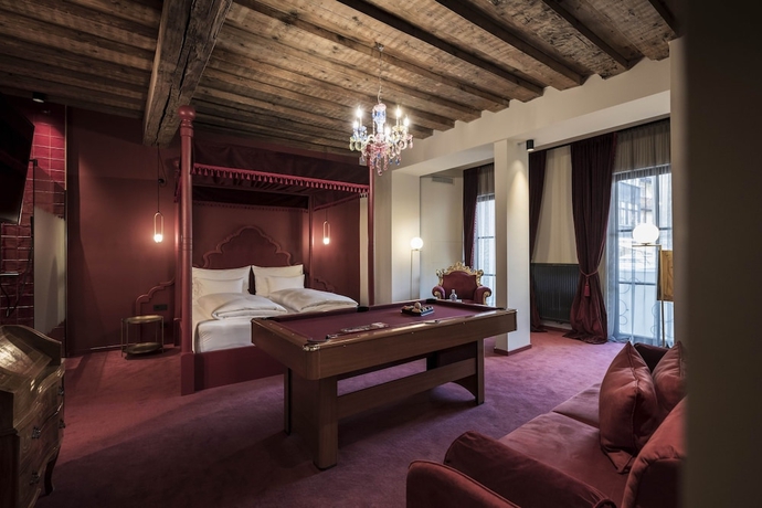 Imagen de la habitación del Hotel Altstadthotel Weisses Kreuz. Foto 19