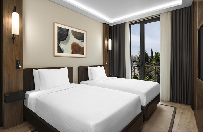 Imagen de la habitación del Hotel Altunizade Suites Istanbul, Curio Collection By Hilton. Foto 4