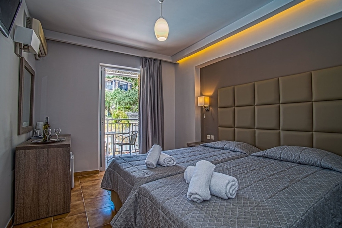 Imagen de la habitación del Hotel Altura. Foto 6