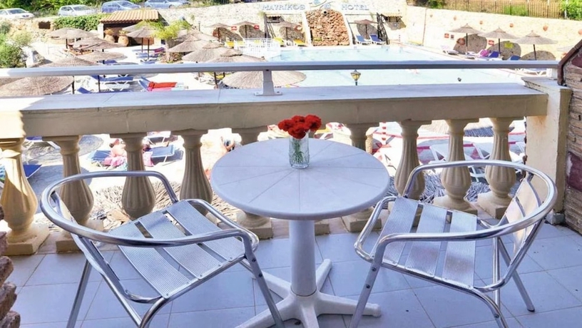 Imagen de los exteriores del Hotel Altura. Foto 10