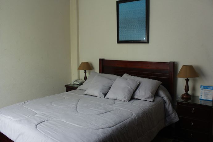 Imagen de la habitación del Hotel Altura, Quito. Foto 11