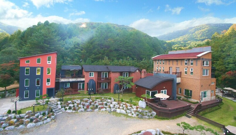 Imagen general del Hotel Altus. Foto 11