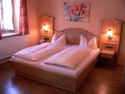 Imagen de la habitación del Hotel Altwirt. Foto 4