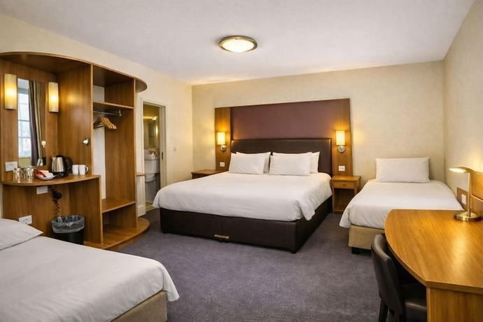 Imagen de la habitación del Hotel Alty. Foto 11