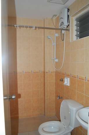 Imagen de la habitación del Hotel Alu. Foto 8