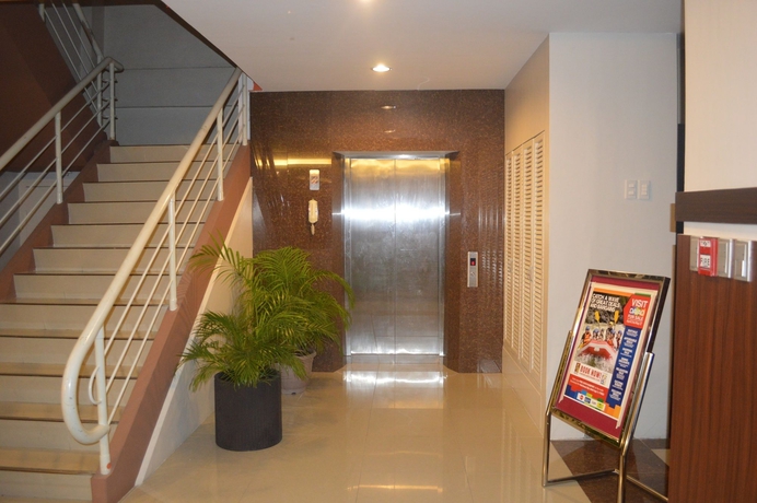 Imagen de los interiores del Hotel Alu. Foto 16