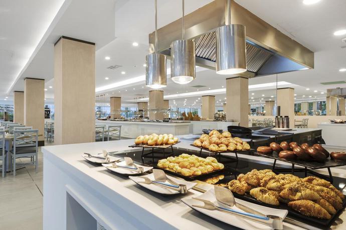 Imagen del bar/restaurante del Hotel Alua Boccaccio. Foto 3