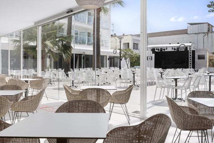 Imagen de los exteriores del Hotel Alua Boccaccio. Foto 13