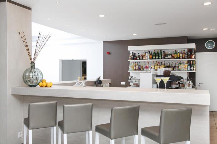 Imagen del bar/restaurante del Hotel Alua Boccaccio. Foto 5