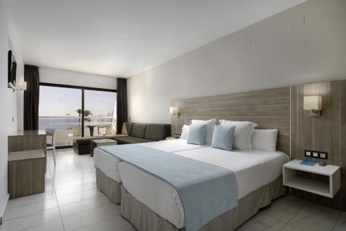 Imagen de la habitación del Hotel Alua Golf Trinidad. Foto 8