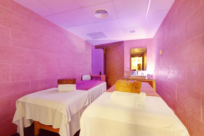 Imagen de los interiores del Hotel Alua Gran Camp De Mar. Foto 17