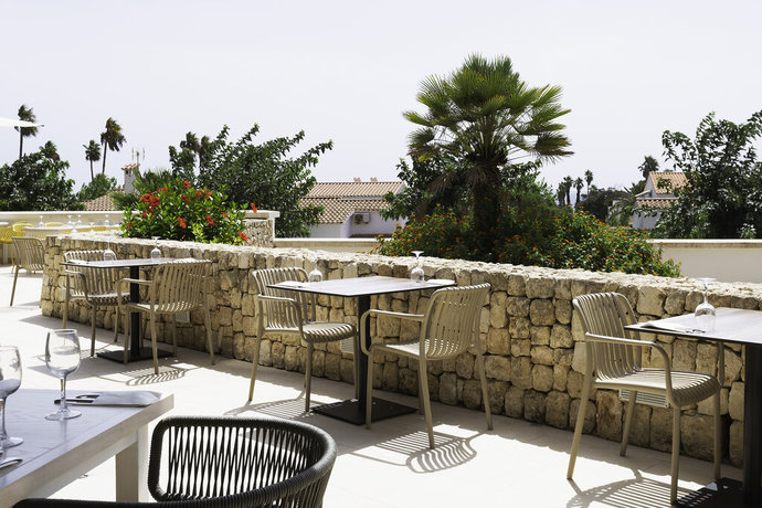 Imagen del bar/restaurante del Hotel Alua Illa de Menorca - Hyatt Inclusive Collection. Foto 3