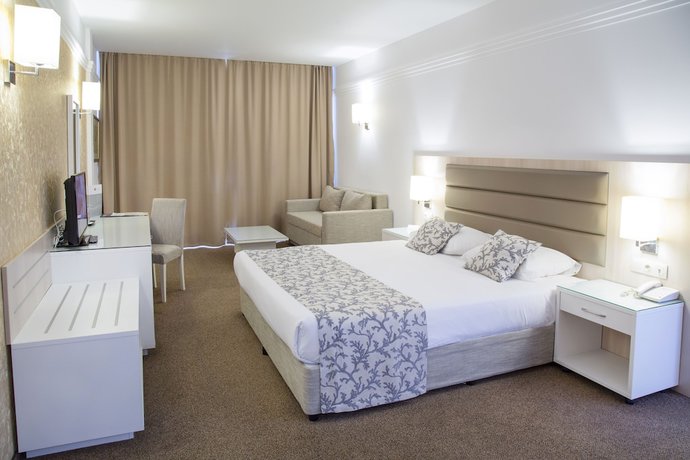 Imagen de la habitación del Hotel Alua Sunny Beach Resort and Spa. Foto 10