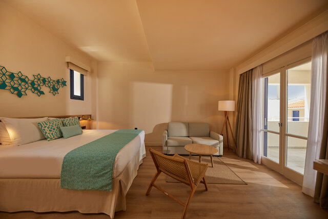 Imagen de la habitación del Hotel AluaSoul Zakynthos. Foto 13