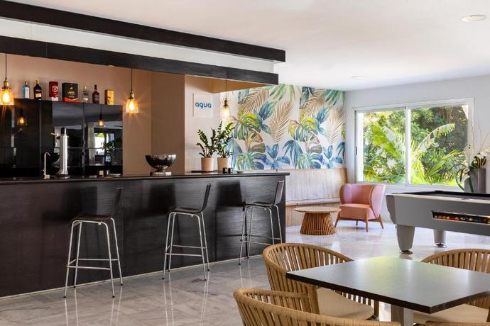 Imagen del bar/restaurante del Hotel AluaSun Costa Park. Foto 4