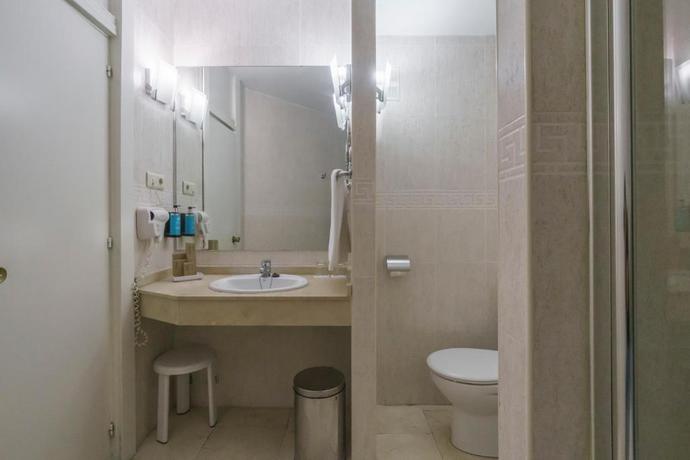 Imagen de la habitación del Hotel AluaSun Lago Rojo (Adults recommended). Foto 9