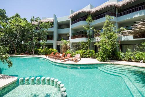 Imagen de la piscina del Hotel Aluna Resort Tulum. Foto 11