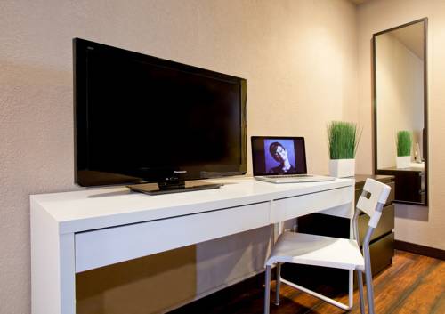 Imagen de la habitación del Hotel Alura Inn. Foto 6