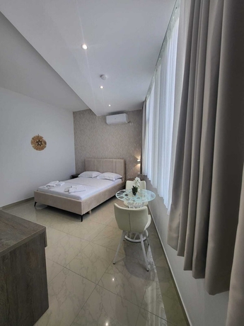 Imagen de la habitación del Hotel Alv Rent Room. Foto 2