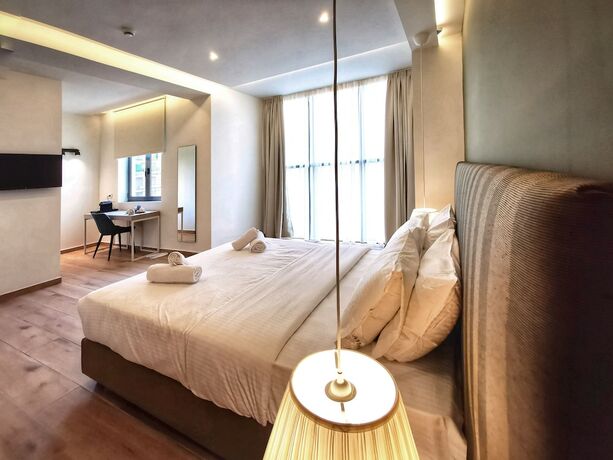 Imagen de la habitación del Hotel Alva Athens. Foto 17