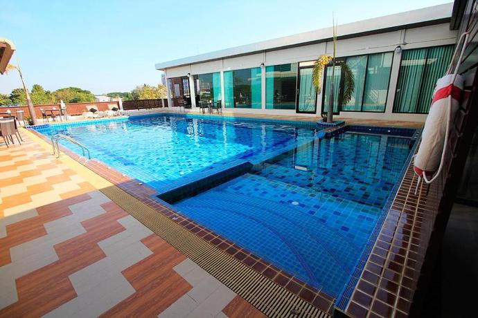 Imagen general del Hotel Alvarez, Buri Ram Ciudad. Foto 6