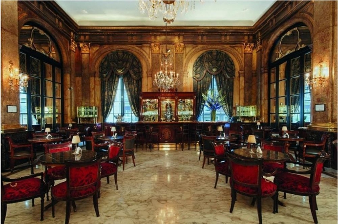 Imagen del bar/restaurante del Hotel Alvear Palace. Foto 1