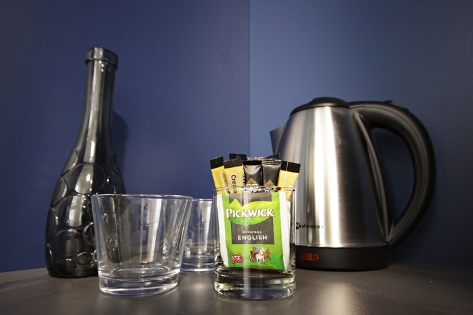 Imagen de la habitación del Hotel Alveo Suites. Foto 7