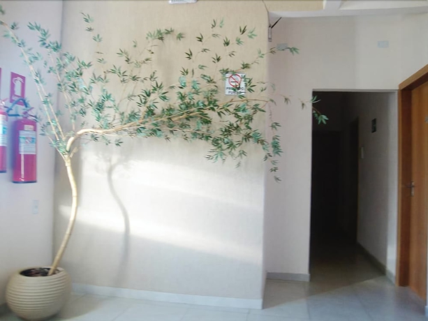 Imagen de los interiores del Hotel Alves, Goiania. Foto 13