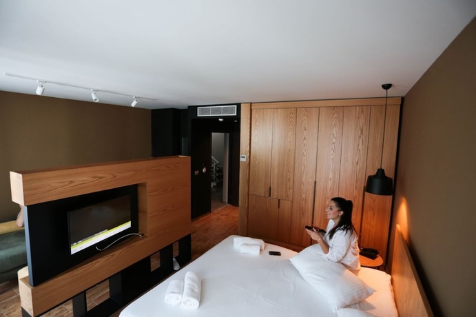 Imagen de la habitación del Hotel Alvin Comfort. Foto 7
