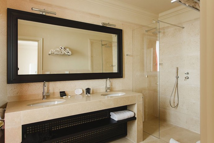 Imagen de la habitación del Hotel Alvino 1884 and Meeting. Foto 5