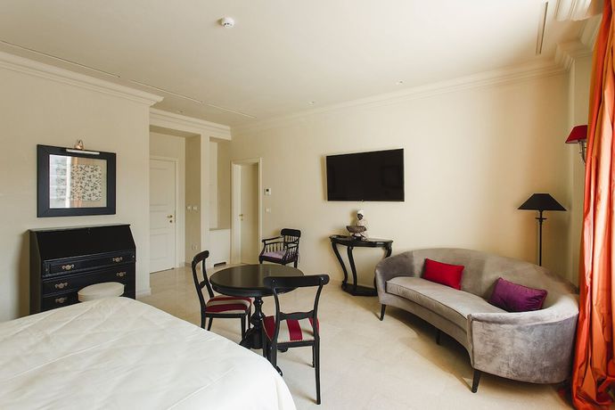 Imagen de la habitación del Hotel Alvino 1884 and Meeting. Foto 8