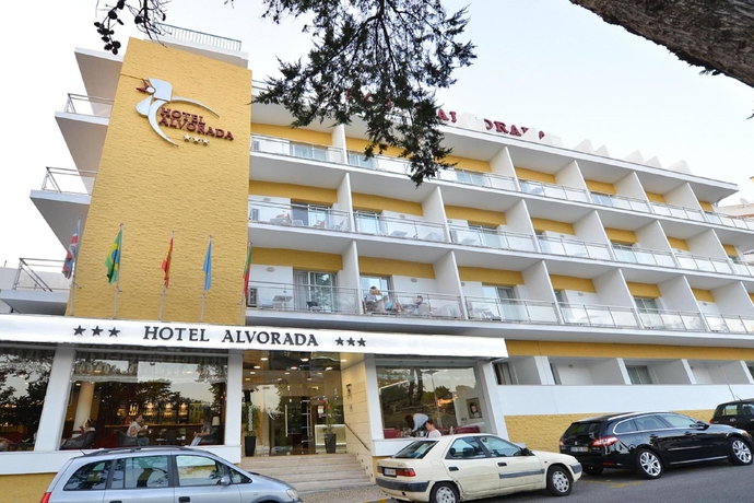 Imagen de los exteriores del Hotel Alvorada. Foto 7