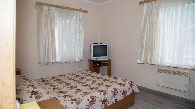 Imagen de la habitación del Hotel Alye Parusa. Foto 16