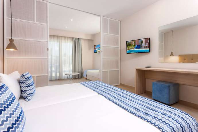 Imagen de la habitación del Hotel Alykanas Village. Foto 4