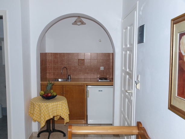 Imagen de la habitación del Hotel Alykes Studios. Foto 9