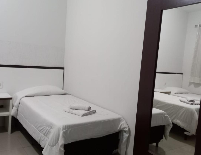 Imagen general del Hotel Alzira Plaza. Foto 6