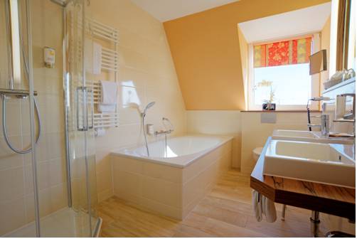 Imagen de la habitación del Hotel Am Badepark. Foto 13