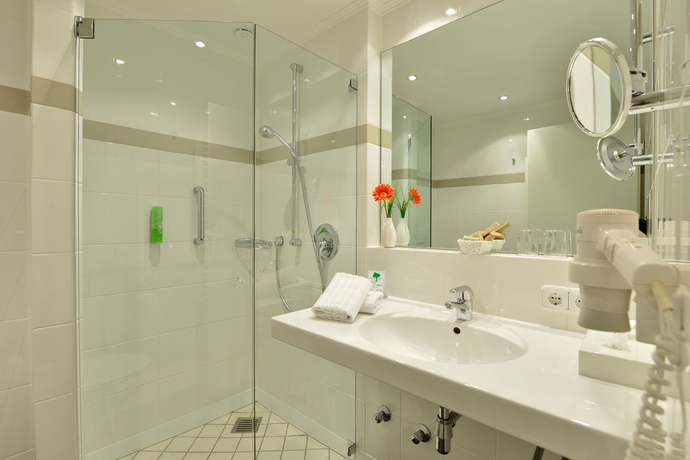 Imagen de la habitación del Hotel Am Badersee. Foto 7