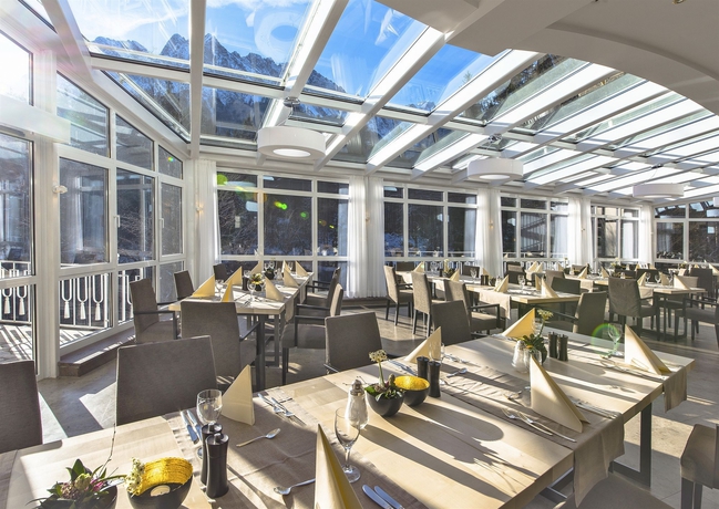 Imagen del bar/restaurante del Hotel Am Badersee. Foto 3